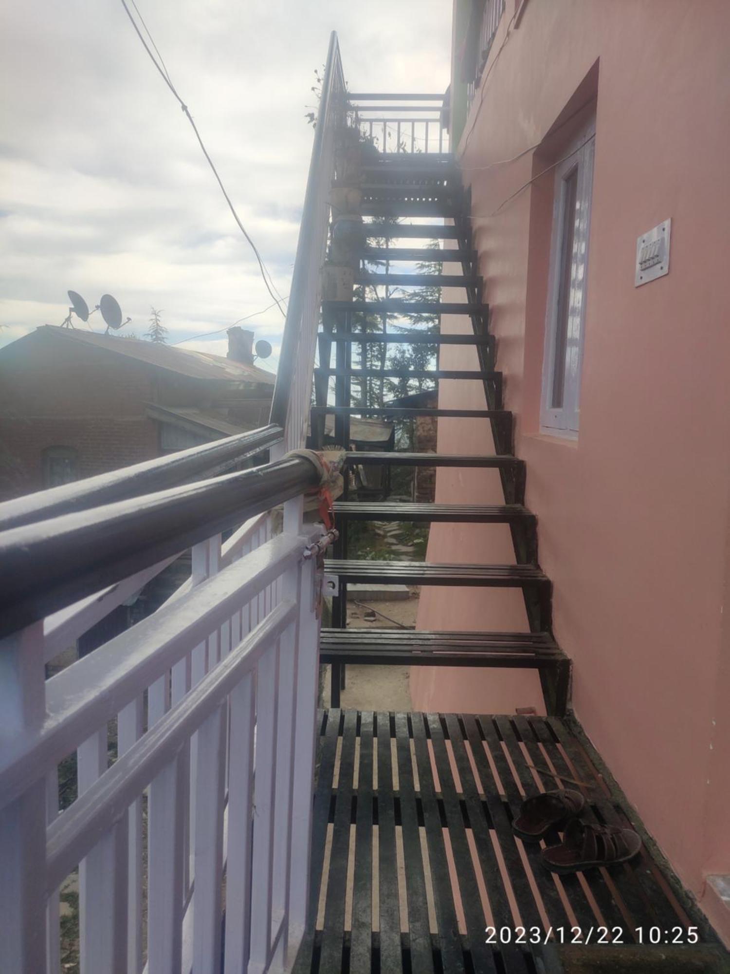 Tree Valley Homestay 柴尔 外观 照片